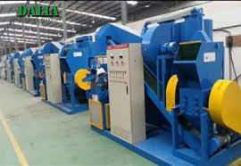 China Tipo seco eficacia de separación de la máquina del granulador del alambre de cobre de la estructura alta fábrica